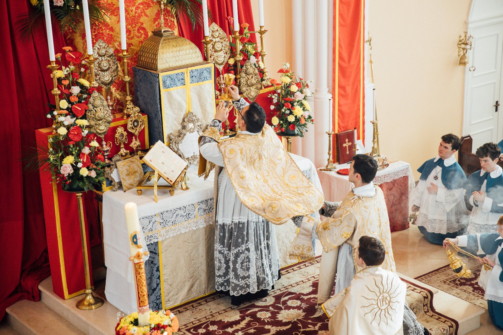 Holy Mass at the Church of the Immaculate Heart of Mary, Belfast